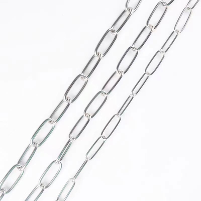Hundehalsband mit modischem Tiermuster und Edelstahlkette