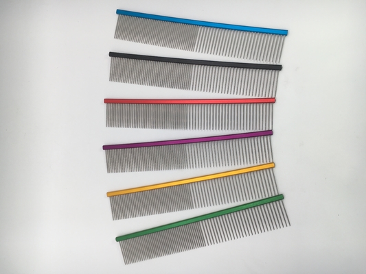 Funktionale Haarpflege-Haustier-Hunde-Kamm mit individueller Farbe und langlebiger Aluminiumlegierung