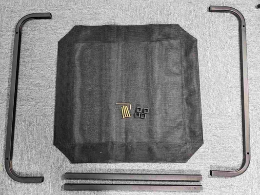 Pulverbeschichtetes Hochbett für Hunde mit atmungsaktivem Design und wasserdichtem Material