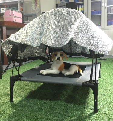 Nachhaltiges, aus Oxford-Textil gefertigtes großes, klappbares, hochgehobenes Tierbett für kleine bis mittlere Tiere